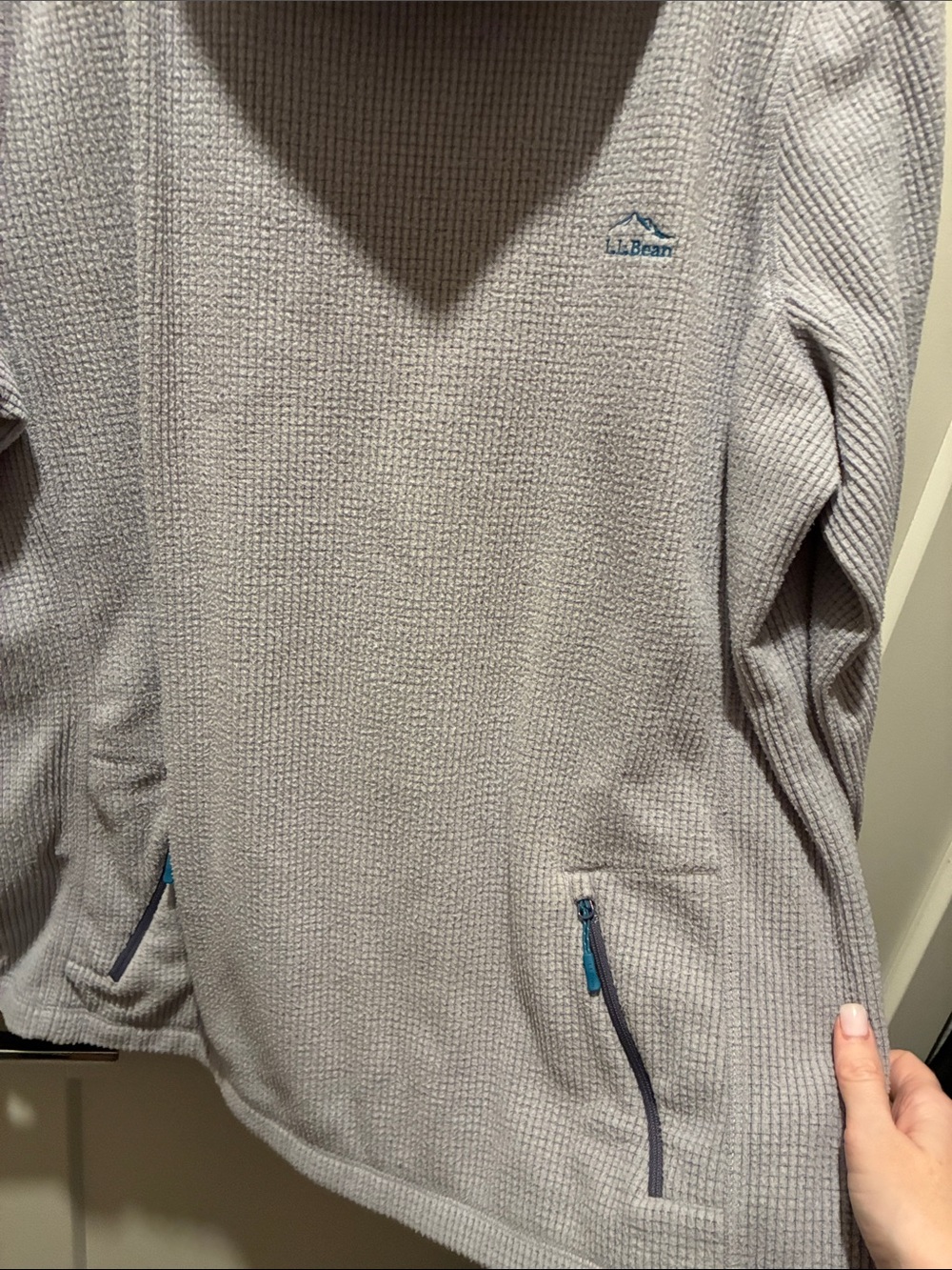 L.L.Bean Women’s XL Textured Fleece Cowl Neck Pullover – Gray - Picture 4 of 5